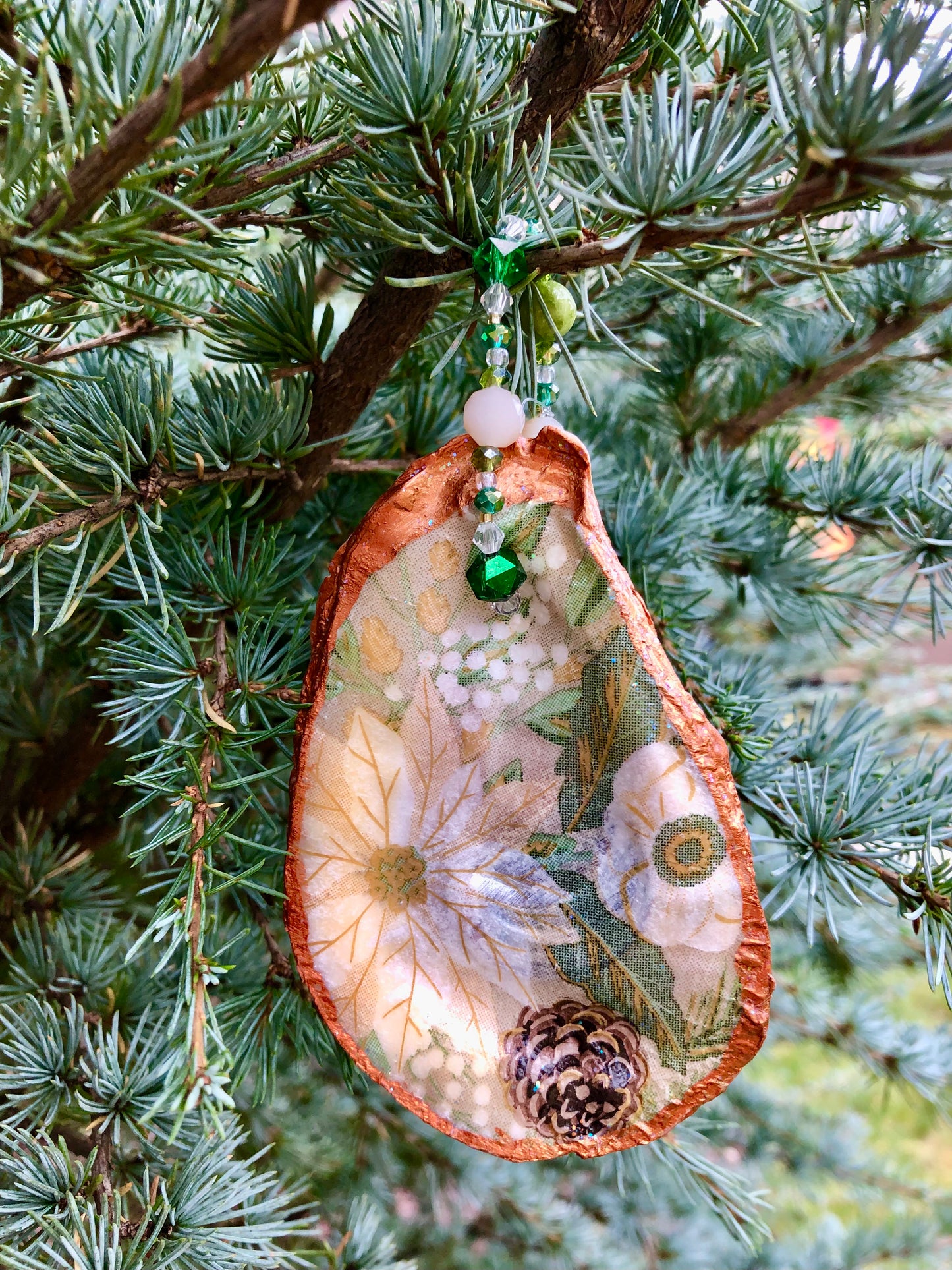 Balsam and Pine Oyster Shell