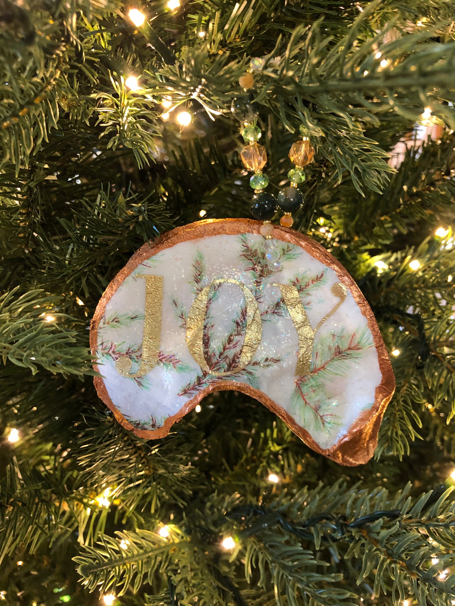Love & Joy To You Oyster Shell