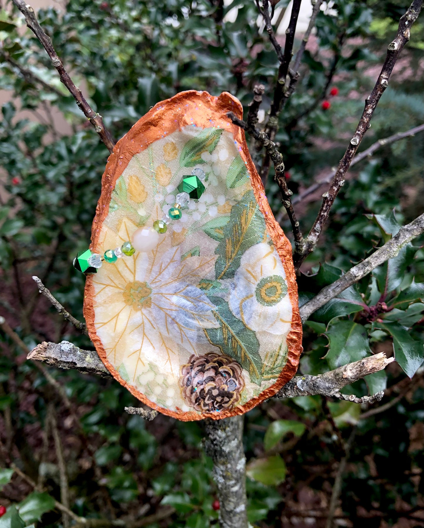 Balsam and Pine Oyster Shell