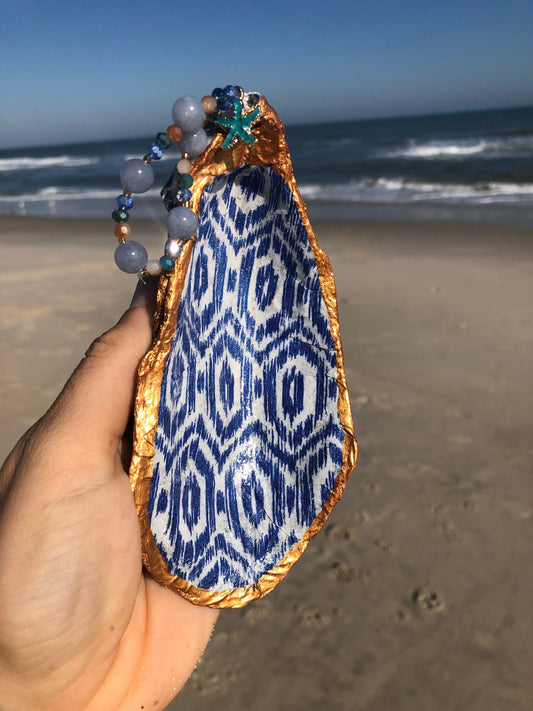 Coastal Blues Oyster Shell