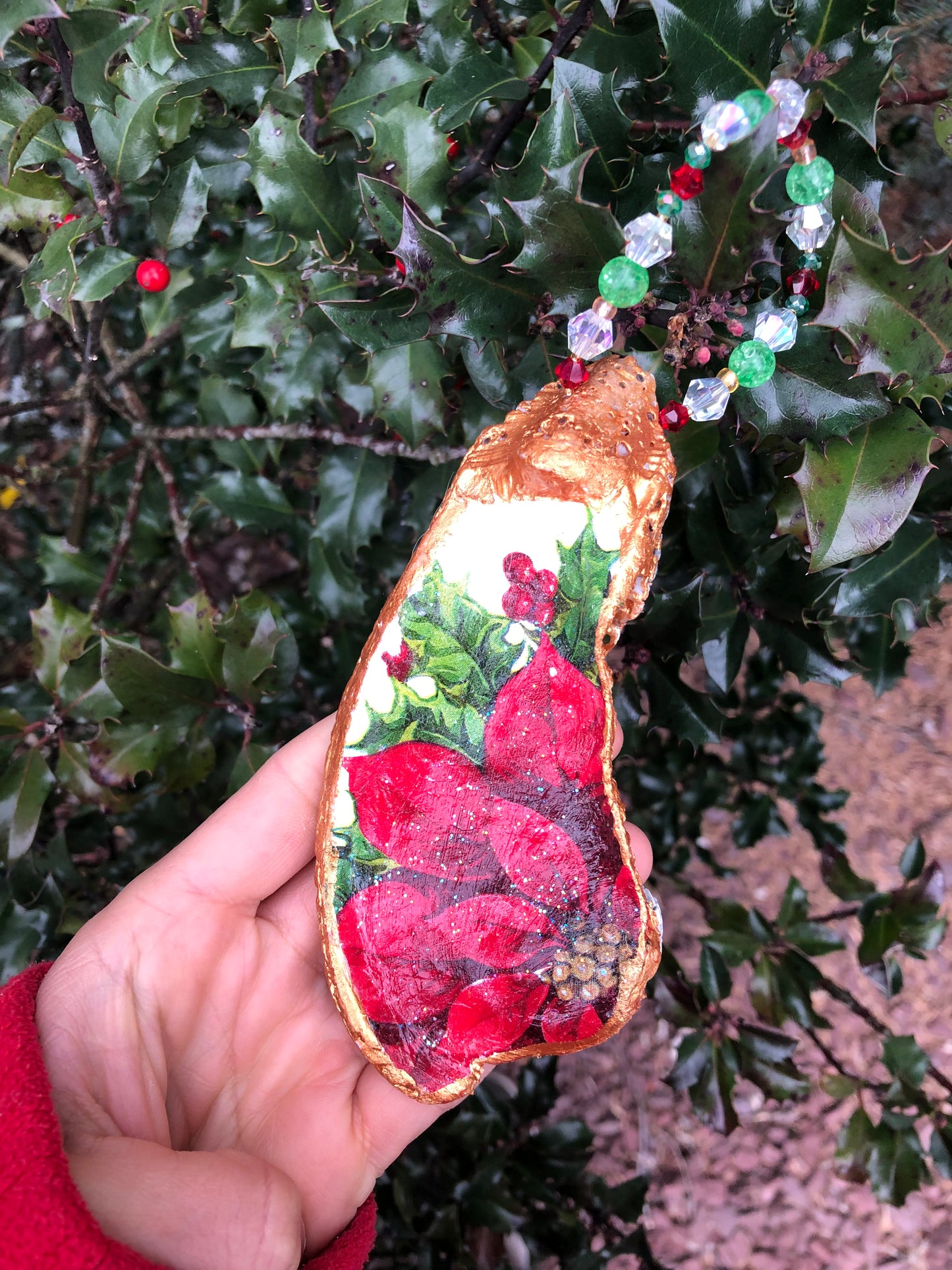 Winter of Poinsettias Oyster Shell